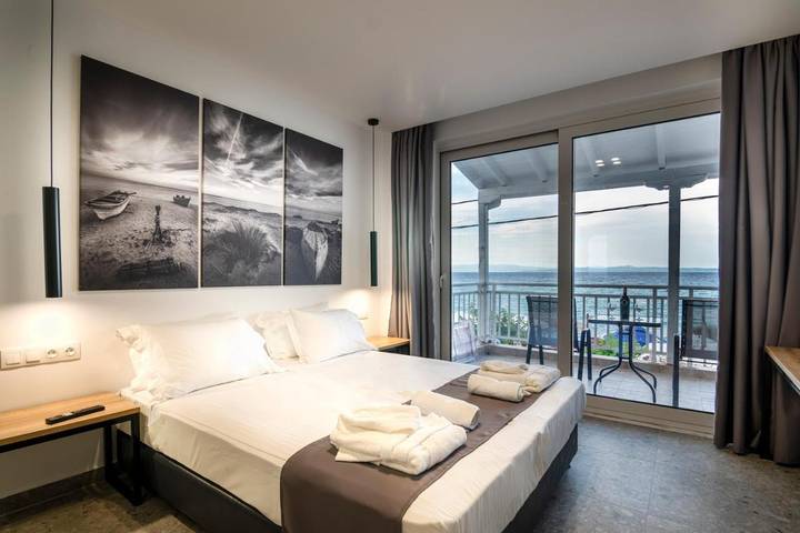 Appart’hôtel pour 2 personnes, avec terrasse et vue, animaux acceptés
