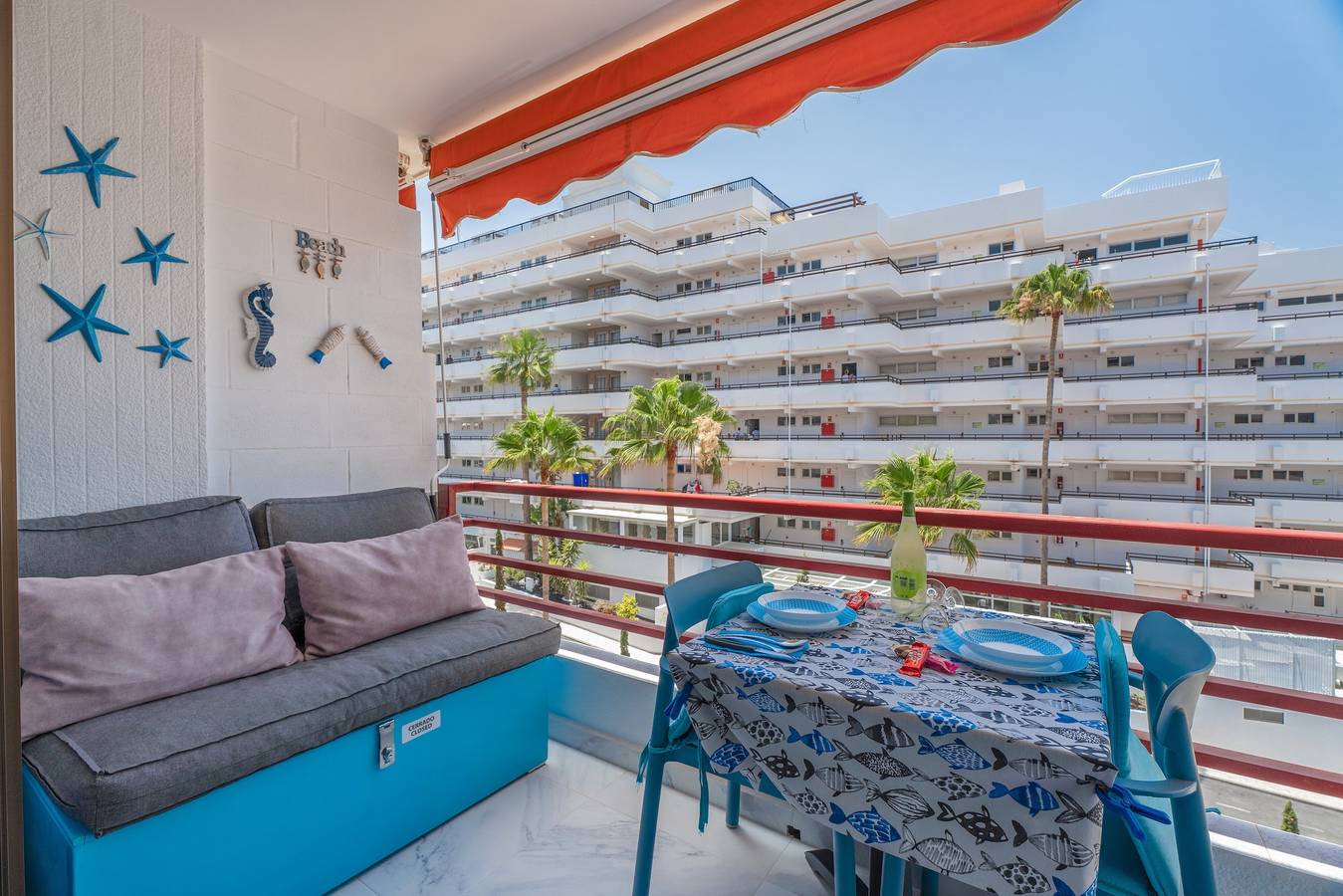Gehele studio, Vakantiestudio 'Luna' met Zeezicht, Wi-Fi en Airconditioning in Playa de Troya, Adeje