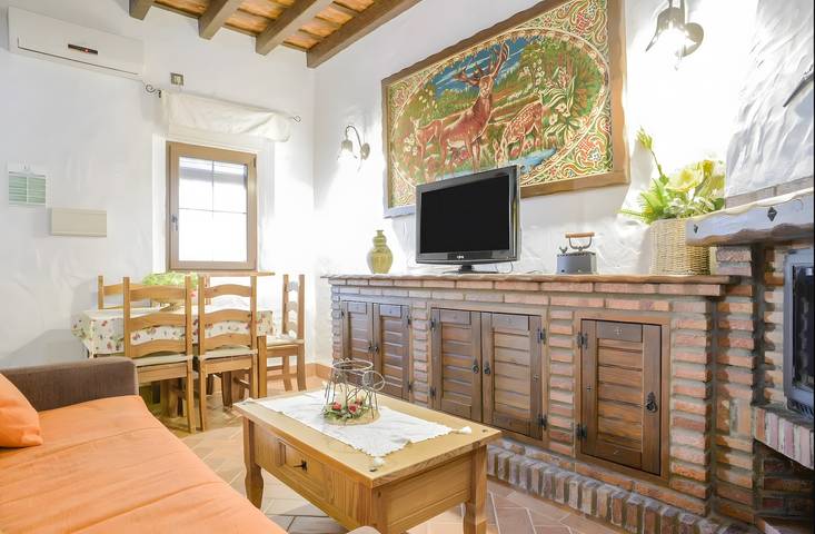 Ganze Wohnung, Apartment 'El Nogal' mit Gemeinschaftspool, WLAN und Klimaanlage in Barbate, Costa de la Luz