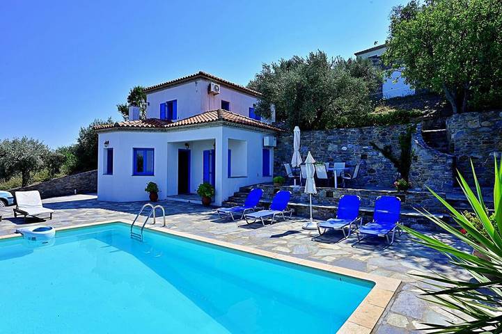 Holiday rental for 6 people, with garden and balcony in Skopelos