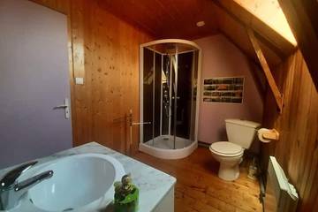 Chambre D’hôte pour 3 Personnes dans Région de Mauriac, Cantal, Photo 4