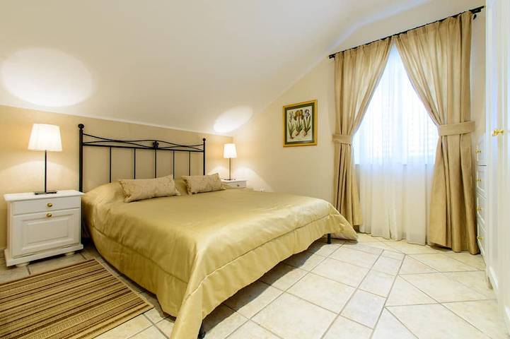 Villa pour 8 personnes, avec jardin à Mlini - 2