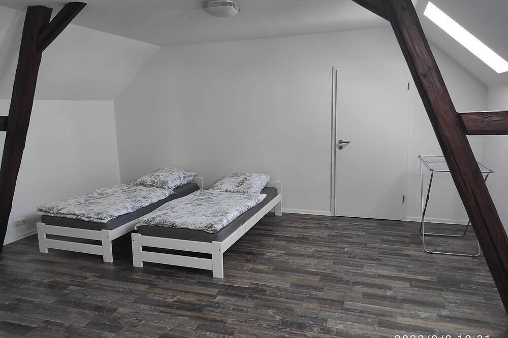 Ganze Wohnung, Monteurwohnung - Zweiraum in Markranstädt, Leipzig und Umgebung