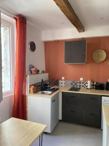 Gîte pour 2 personnes, avec vue dans Basilique De Sainte Marie Majeure La Major Marseille