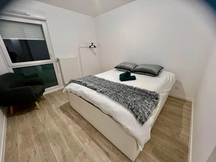 Gîte pour 4 personnes, avec balcon et vue à Saran - 4