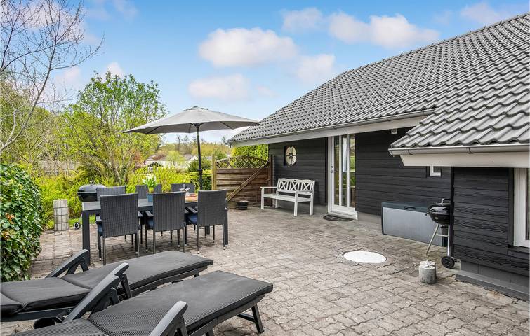 Ferienhaus für 6 Personen, mit Terrasse und Garten in Loddenhøj - 4