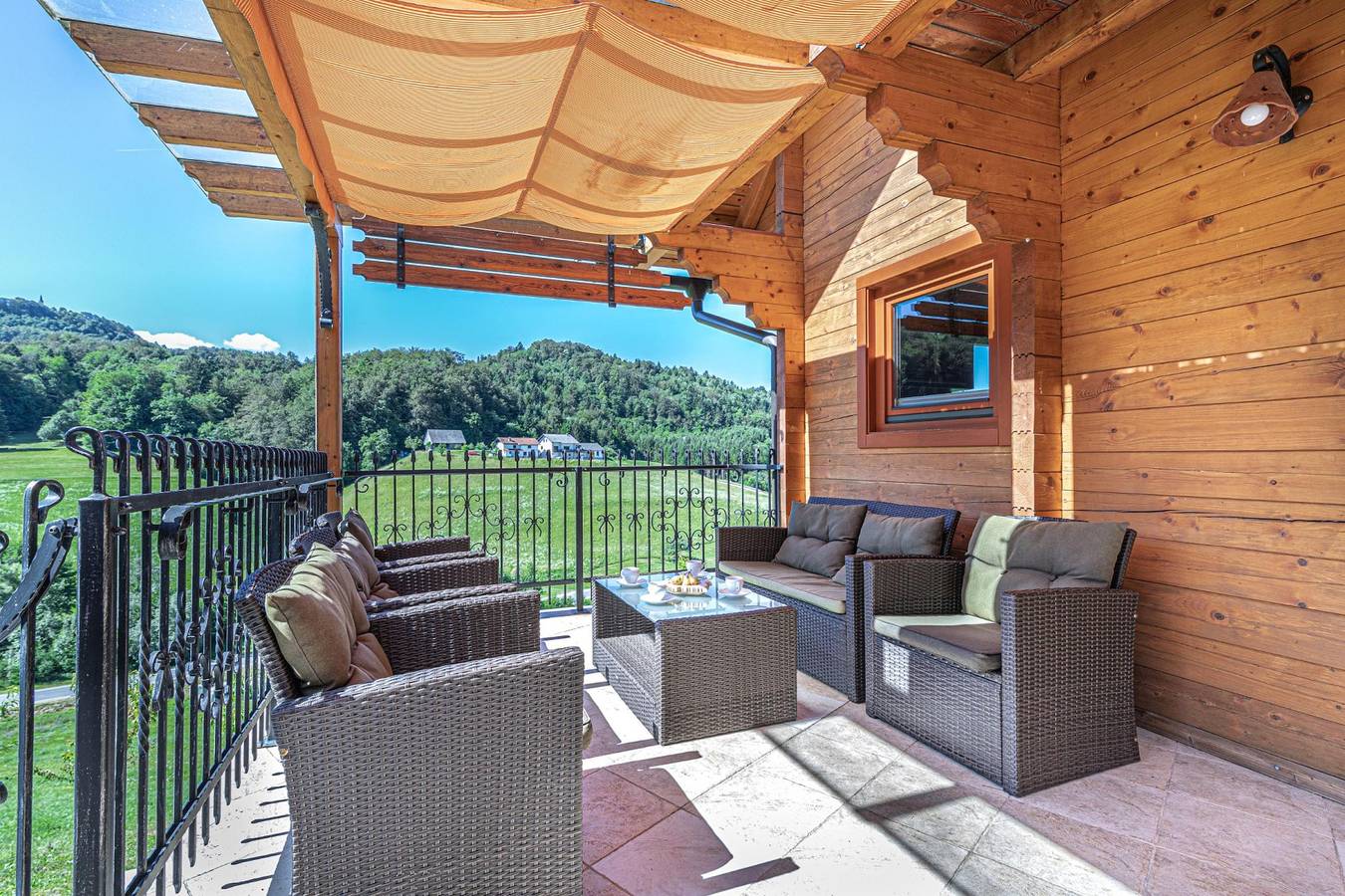 House Of Nature With Sauna And Tents in Untersteiermark