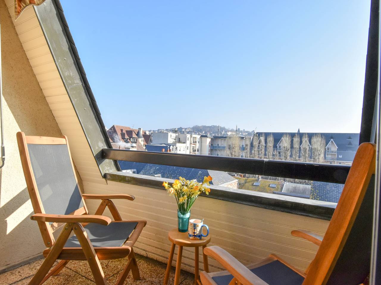 Entire apartment, Le Plazza in Deauville, Lisieux region