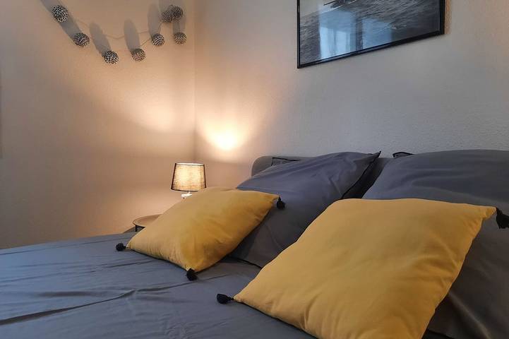 Gîte pour 4 personnes, avec jardin et terrasse dans Plage Ty Bihan - 4