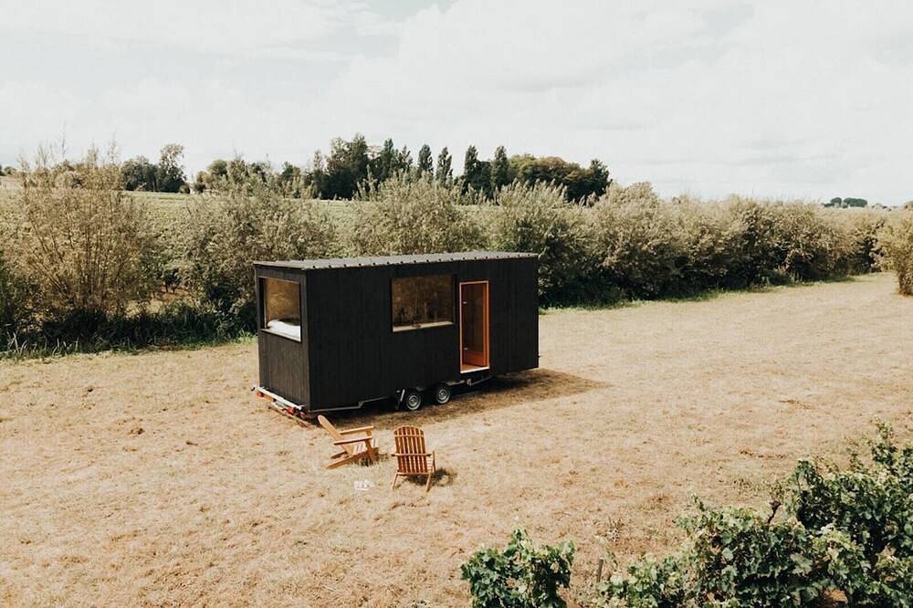 Tiny House in the heart of an organic Saint Emilion vineyard in Saint-Émilion, Libourne region