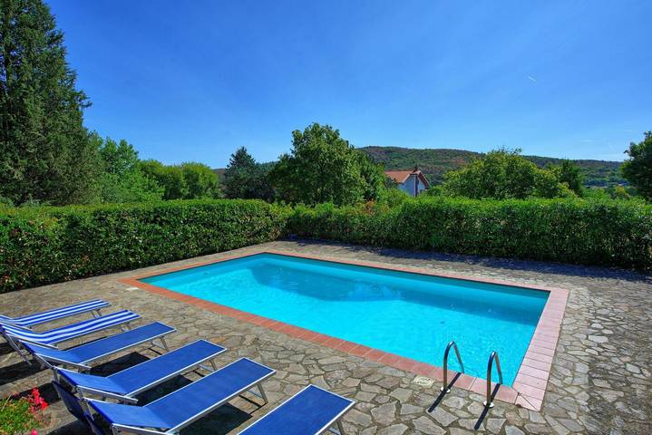 Villa voor 8 personen, met zwembad en balkon in Chianti