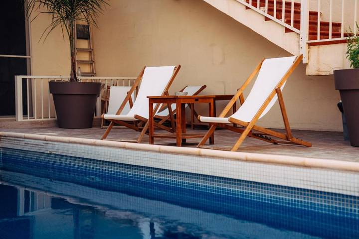 Casa de huéspuedes para 4 personas, con vistas además de jardín y piscina en Malta