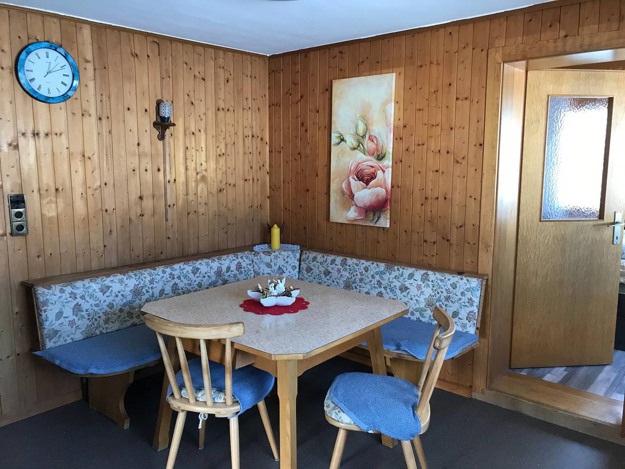 Ganze Wohnung, Apartment 'Kojen' mit Bergblick, Gemeinschaftsgarten und Wlan in Krumbach (Vorarlberg), Bodensee-Vorarlberg