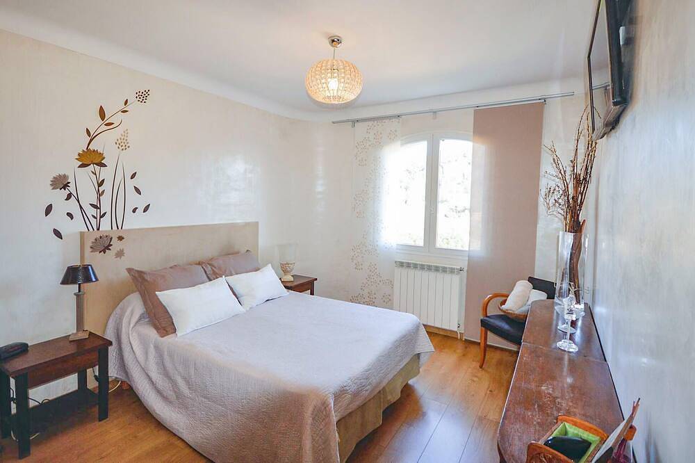 Villa piscine familiale in Solliès-Toucas, Toulon region