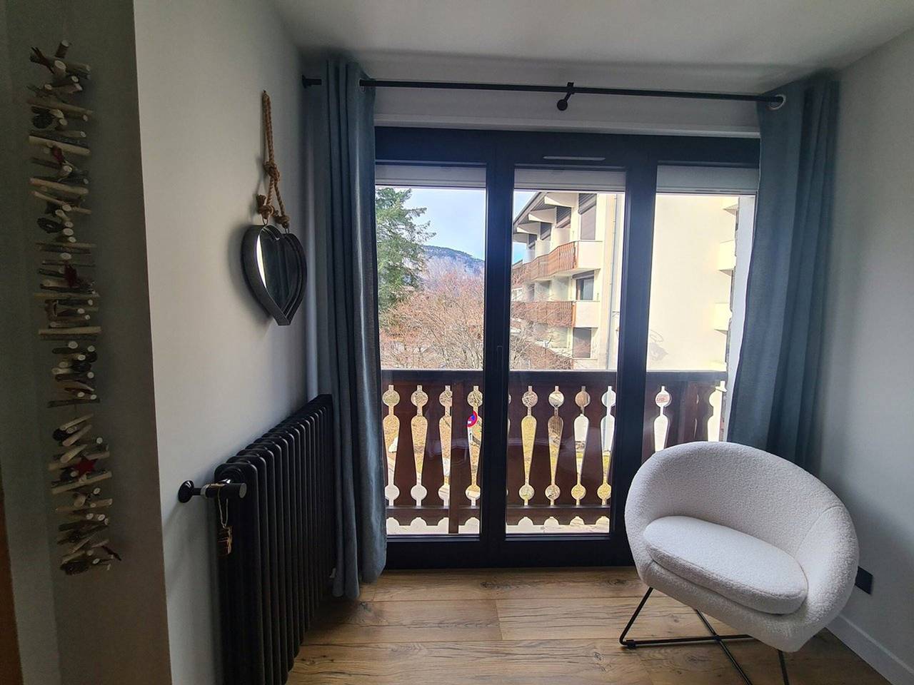 Apartamento entero, Apartamento céntrico para 5 personas, cerca de pistas y comercios in Les Carroz, Arâches-la-Frasse