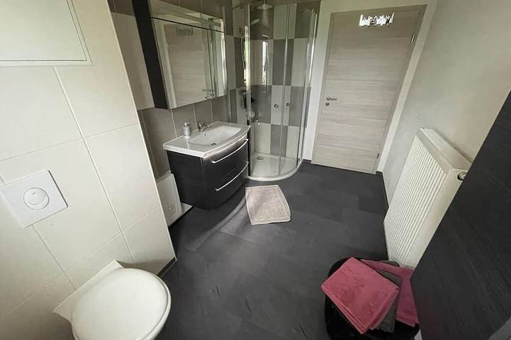 Ferienwohnung für 4 Personen, mit Balkon und Garten sowie Sauna - 1