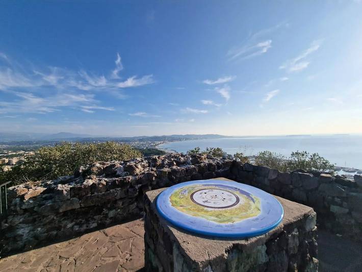 Camping pour 4 personnes, avec terrasse à Mandelieu-la-Napoule - 4