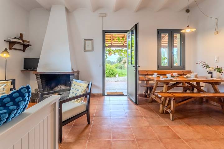 Casa rural para 6 personas, con Jardín en Cruilles - 4