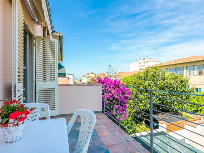 Appartamento per 6 persone, con Balcone a Rosignano Solvay