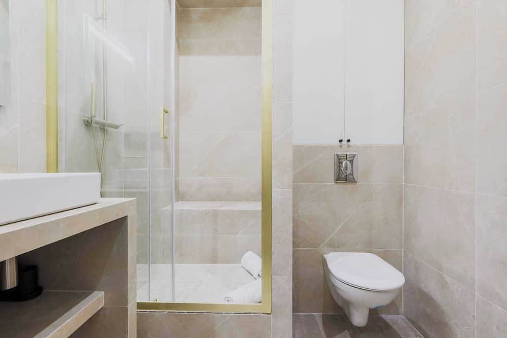 Apartamento entero, Acogedor apartamento de 1 dormitorio y 2 baños en Saint Cloud in Saint-Cloud, Altos del Sena