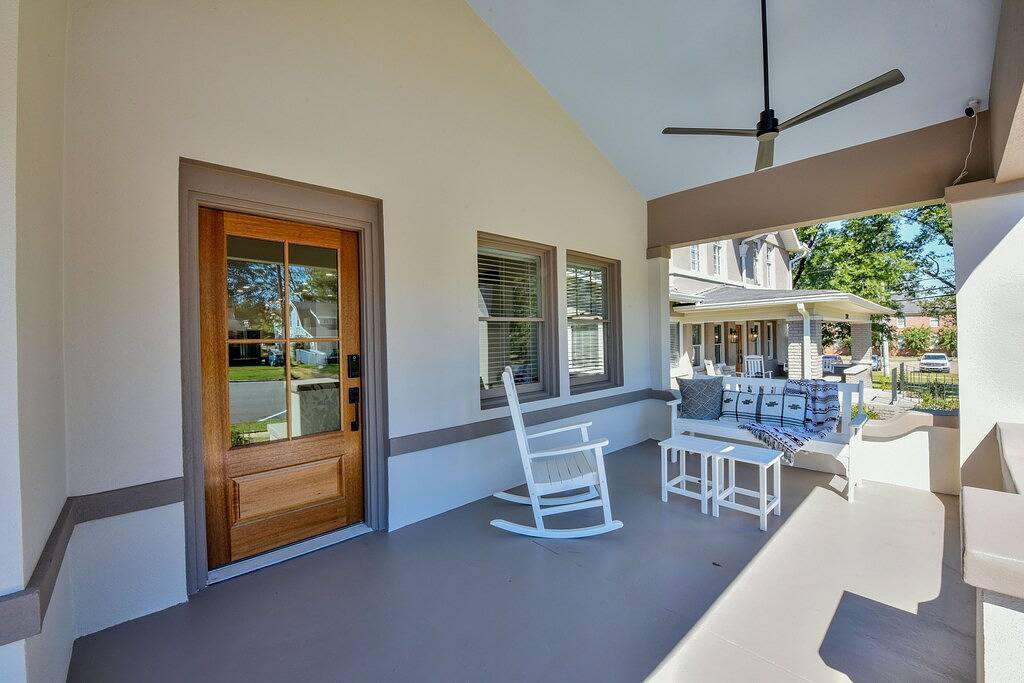 Magnolia - Book Now for Football! in Tuscaloosa, Tuscaloosa County