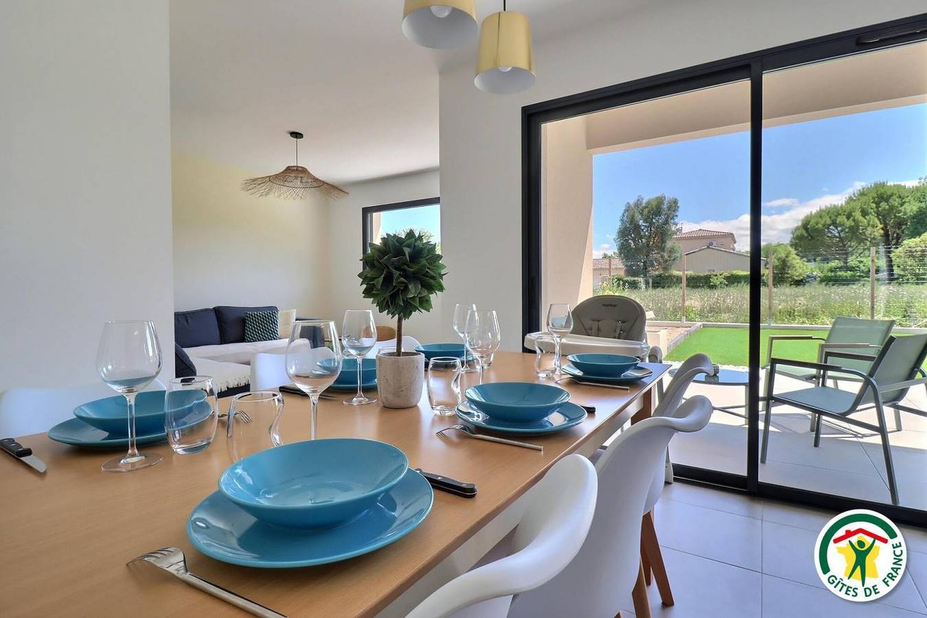 Gite De Mahe in Crest, Die region