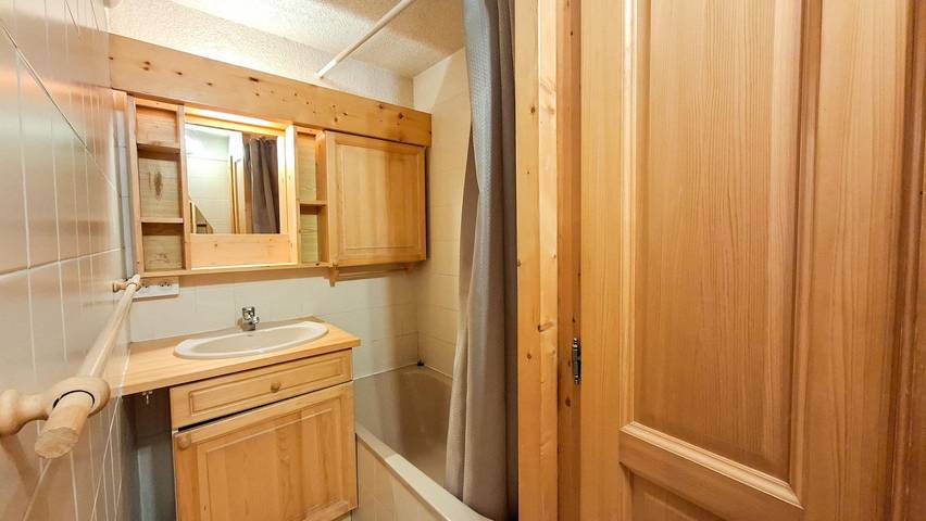 Chalet pour 6 personnes, avec terrasse et sauna dans Flaine