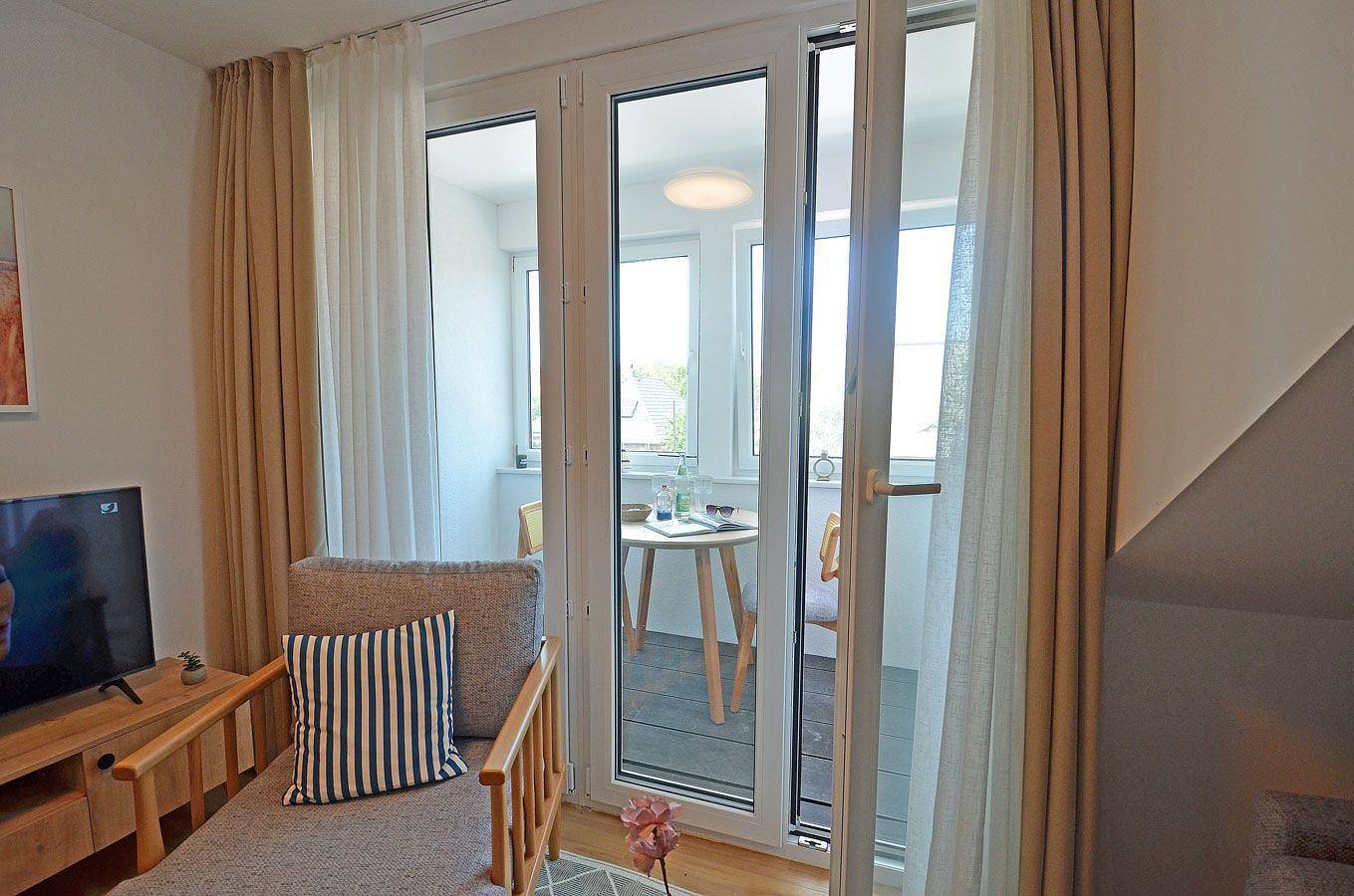 Ganze Wohnung, Appartementanlage in ruhiger Lage, nur 80 Meter zum Wasser bis 2 Personen in Dranske, Rügen