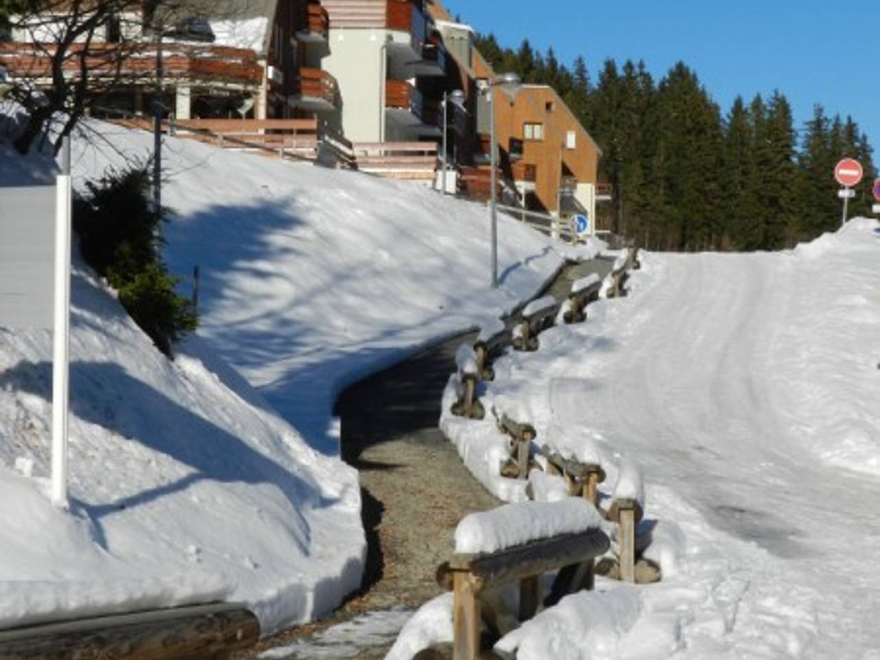 Appartement entier, Studio cosy à 200m des pistes avec cuisine équipée in La Ferrière, Le Pleynet Les Sept Laux