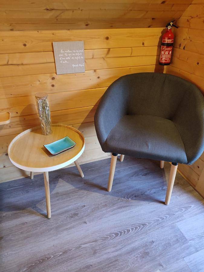 Tente pour 2 personnes, avec vue et piscine ainsi que terrasse et jardin en Bourgogne-Franche-Comté - 4