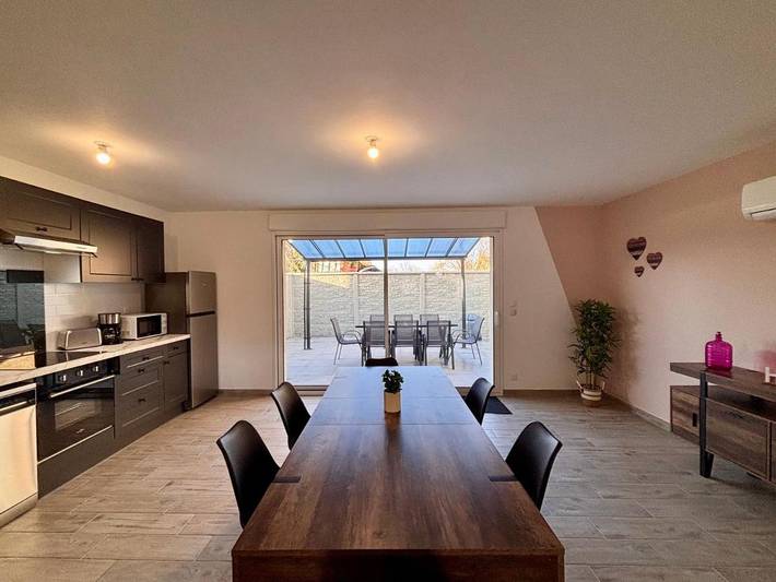 Location de vacances pour 8 personnes, avec terrasse à Clermont-Créans - 4