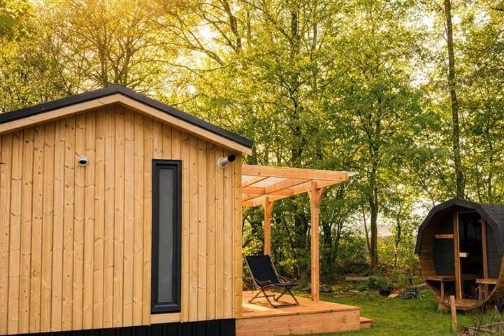 Chalet für 4 Personen, mit Sauna und Terrasse sowie Garten - 1