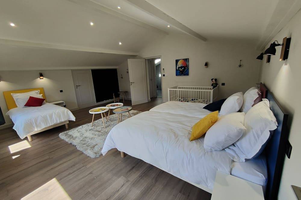 Magnificent villa with swimming pool and gym in Aubenas, Ardèche