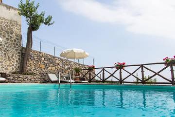 Villa pour 12 personnes, avec terrasse et jardin à Amalfi