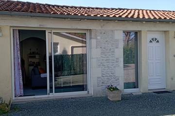 Gîte pour 4 personnes à Saint-Martial-Viveyrol