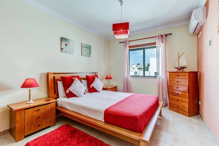 Vakantieappartement voor 4 personen, met balkon en zwembad in Carvoeiro