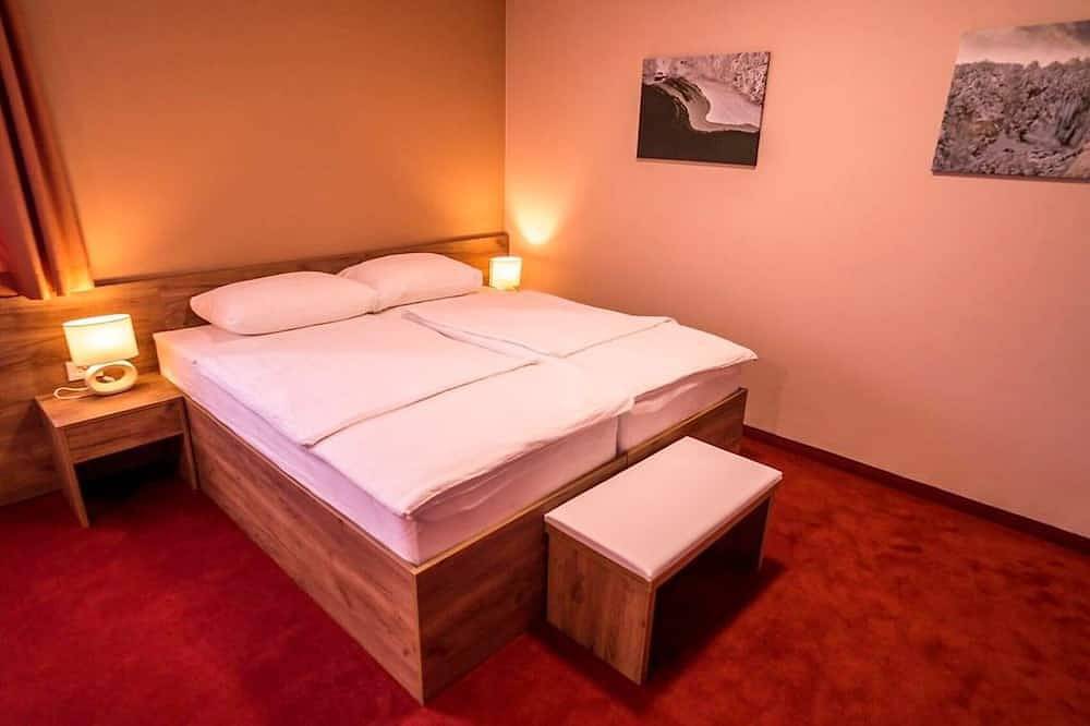 Geheel appartement, Apartments and rooms Danijel,, Vrelo Korenicko, hr in Rudanovac, Plitvicemeren