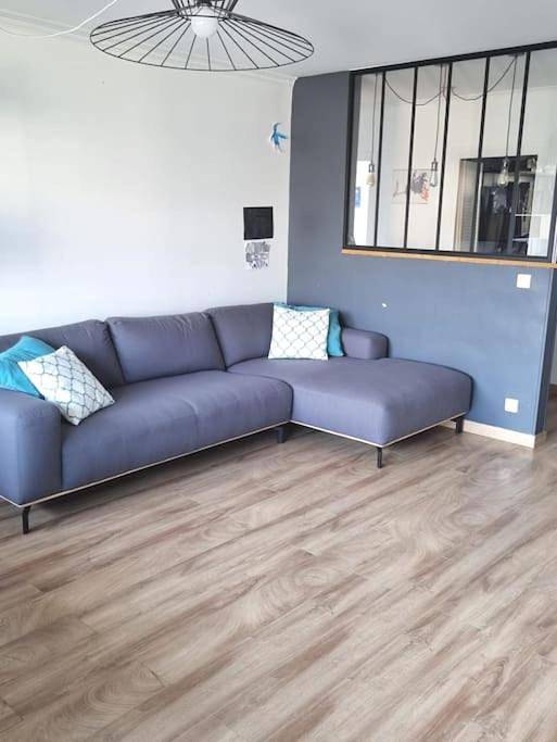 Appartement de vacances pour 6 personnes, avec balcon et vue à Chevilly-Larue