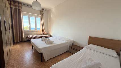 Location De Vacances pour 6 Personnes dans Andora, Alpes liguriennes, Photo 4