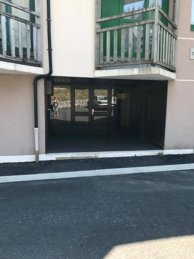 Gîte pour 4 personnes, avec vue et terrasse à Saint-Jacques-des-Blats - 3