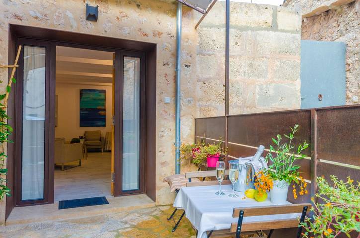 Finca für 4 Personen, mit Terrasse und Whirlpool in Costitx - 2