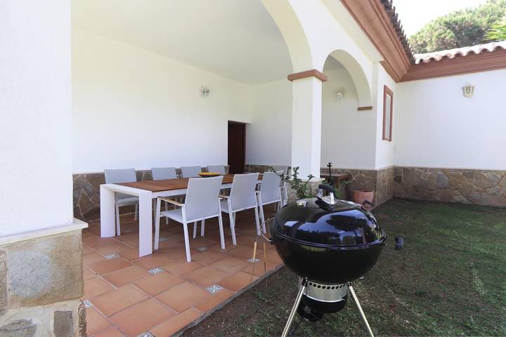 Holiday home for 10 people with pool in Roche, Conil de la Frontera