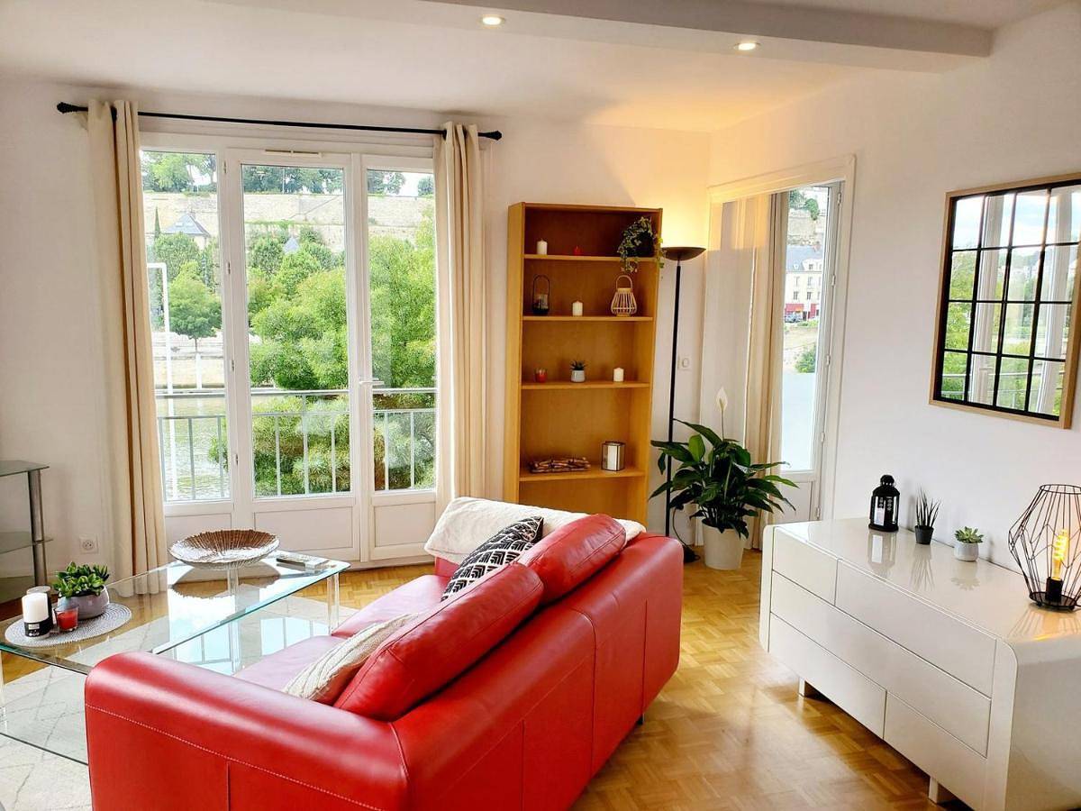Appartement entier, Le Loft de L’Écluse / F2 cosy au bord de l'eau in Saint-Ouen-l'Aumône, Val-d'Oise