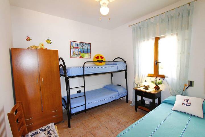 Location de vacances pour 5 personnes, avec jardin et terrasse à Corsano - 3