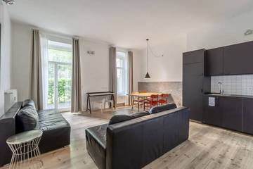 Ferienwohnung für 7 Personen, mit Garten in Friedrichshain Berlin