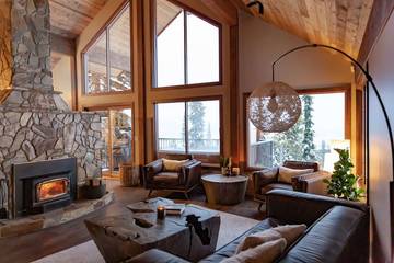 Chalet for 12 Guests in Big White, Kootenay Boundary, Picture 3