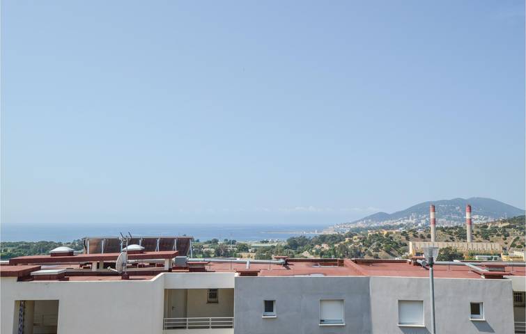 Ganze Ferienwohnung, Gemütliche Ferienwohnung mit WiFi und Parkplatz, 1,5km zum Strand in Ajaccio, Golfe D'Ajaccio