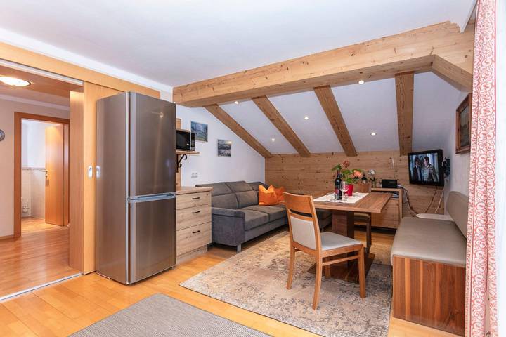 Ferienwohnung für 4 Personen, mit Balkon und Garten