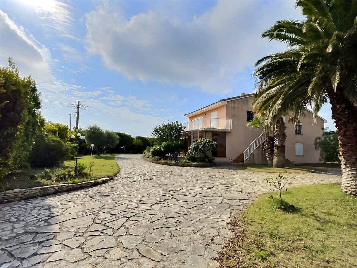 Casa de vacaciones para 10 personas con jardín in Béziers, Côte d'Améthyste