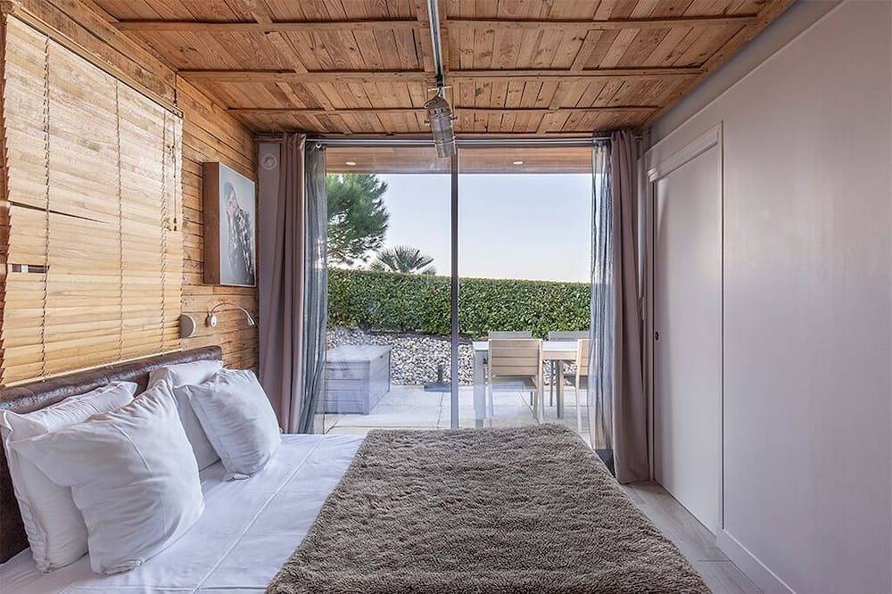Annie's Rooms - The Showroom con vista al mar, piscina, tenis, playa in Villerville, Region de Lisieux
